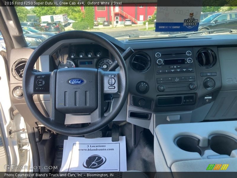 Oxford White / Steel 2016 Ford F250 Super Duty XL Crew Cab 4x4