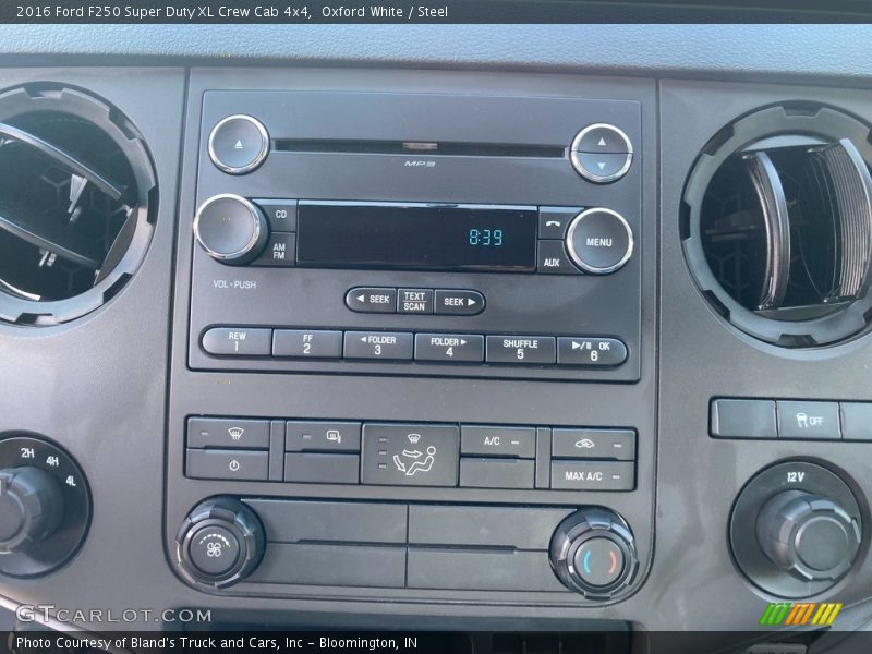 Oxford White / Steel 2016 Ford F250 Super Duty XL Crew Cab 4x4