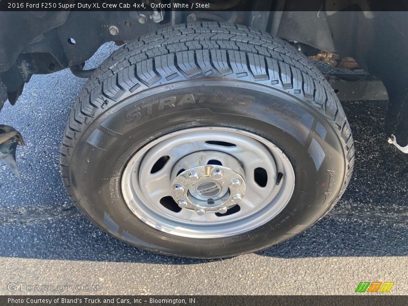 Oxford White / Steel 2016 Ford F250 Super Duty XL Crew Cab 4x4