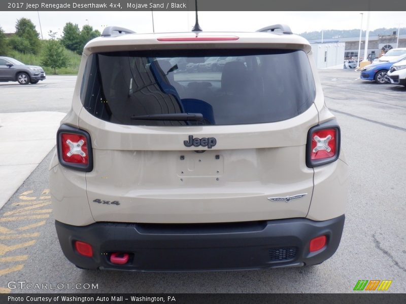 Mojave Sand / Black 2017 Jeep Renegade Deserthawk 4x4