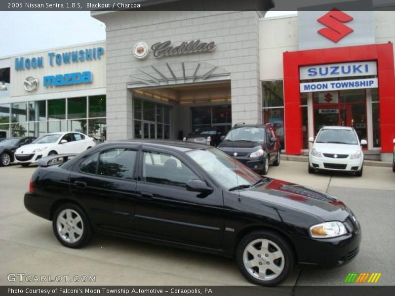 Blackout / Charcoal 2005 Nissan Sentra 1.8 S