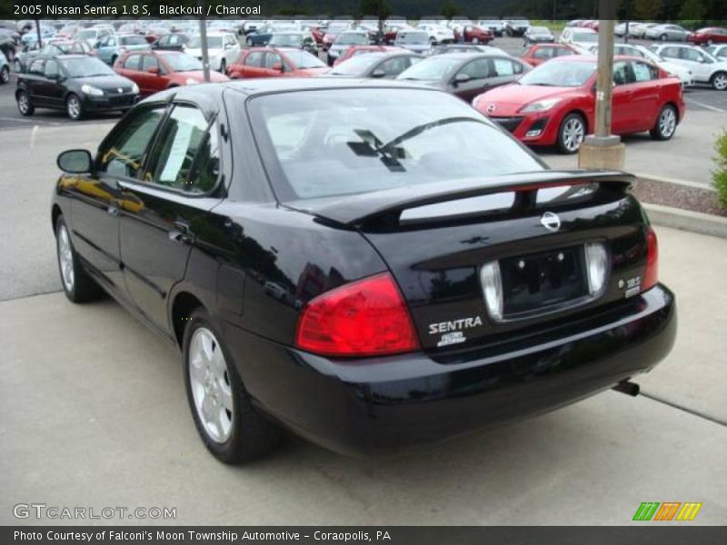 Blackout / Charcoal 2005 Nissan Sentra 1.8 S