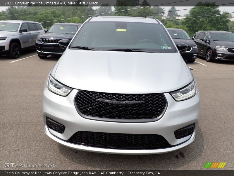 Silver Mist / Black 2023 Chrysler Pacifica Limited AWD