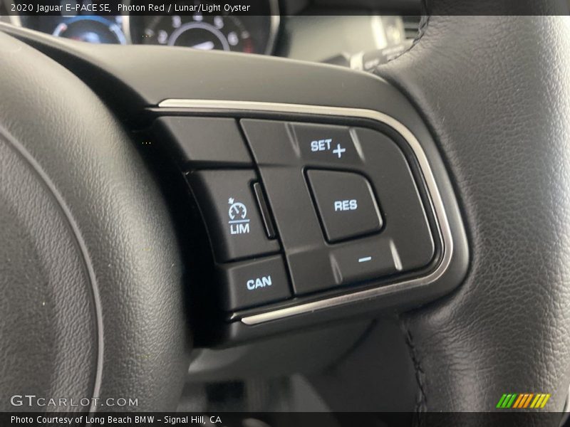 Photon Red / Lunar/Light Oyster 2020 Jaguar E-PACE SE