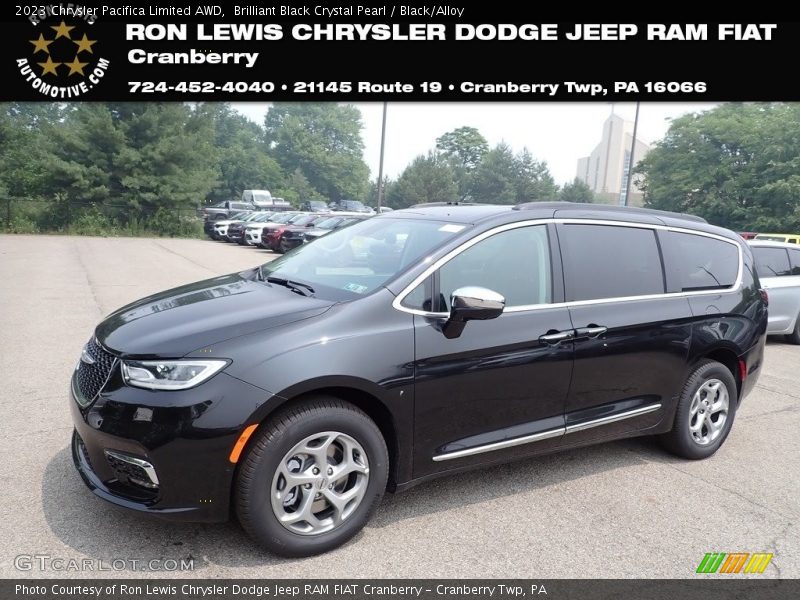 Brilliant Black Crystal Pearl / Black/Alloy 2023 Chrysler Pacifica Limited AWD