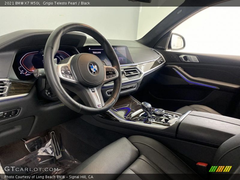 Grigio Telesto Pearl / Black 2021 BMW X7 M50i