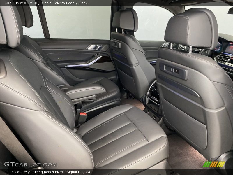 Grigio Telesto Pearl / Black 2021 BMW X7 M50i