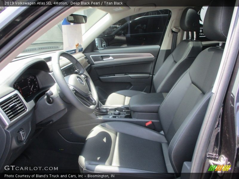 Deep Black Pearl / Titan Black 2019 Volkswagen Atlas SEL 4Motion