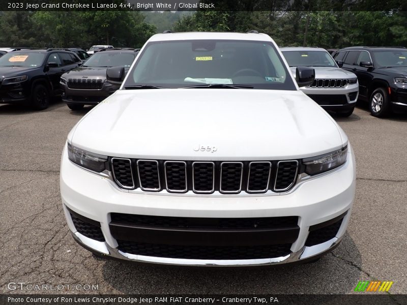 Bright White / Global Black 2023 Jeep Grand Cherokee L Laredo 4x4