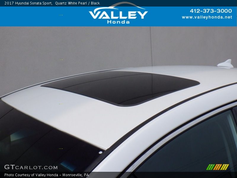 Quartz White Pearl / Black 2017 Hyundai Sonata Sport