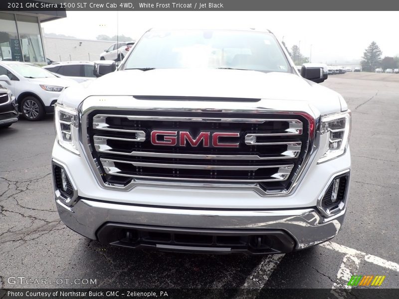 White Frost Tricoat / Jet Black 2021 GMC Sierra 1500 SLT Crew Cab 4WD