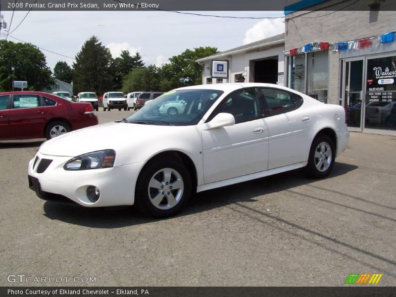 Ivory White / Ebony 2008 Pontiac Grand Prix Sedan