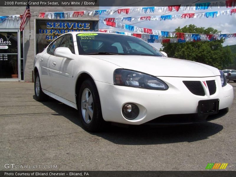 Ivory White / Ebony 2008 Pontiac Grand Prix Sedan