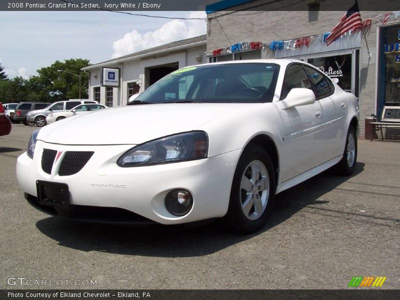 Ivory White / Ebony 2008 Pontiac Grand Prix Sedan