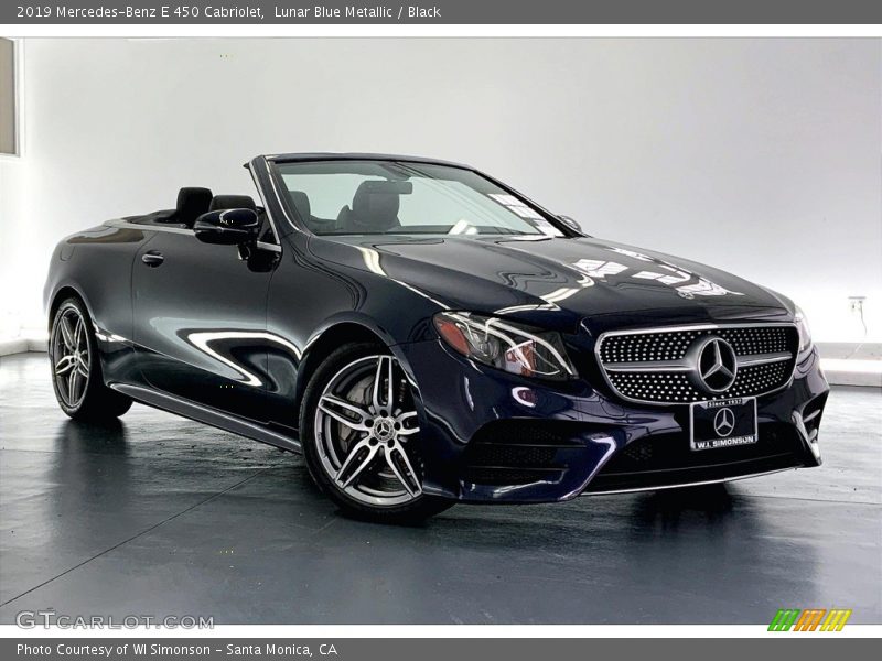 Front 3/4 View of 2019 E 450 Cabriolet