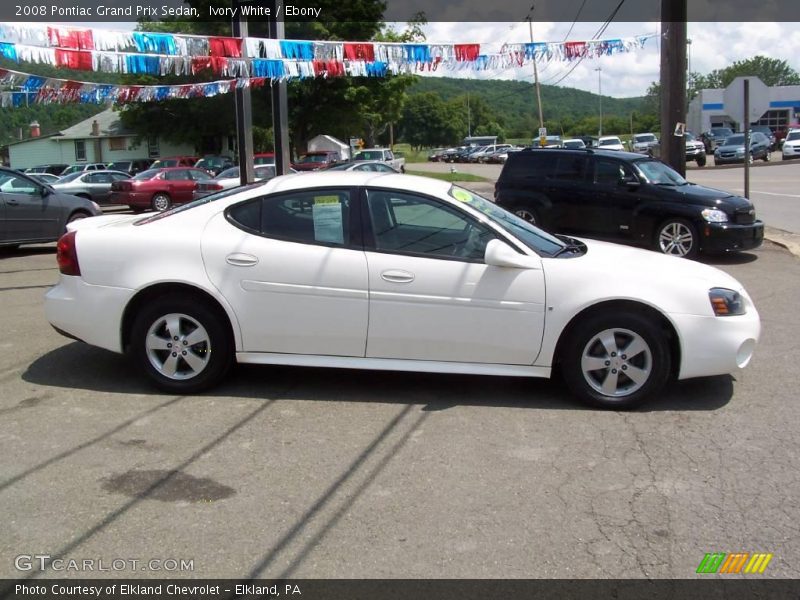 Ivory White / Ebony 2008 Pontiac Grand Prix Sedan
