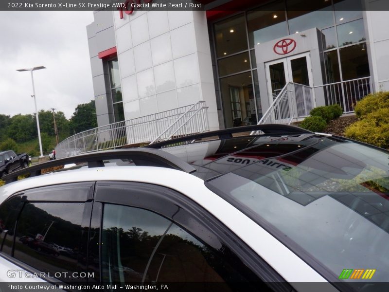 Glacial White Pearl / Rust 2022 Kia Sorento X-Line SX Prestige AWD