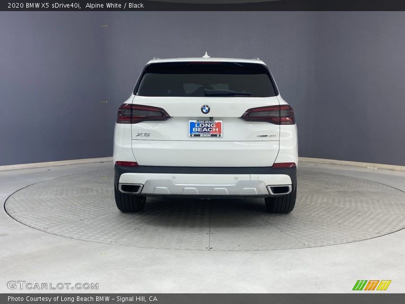Alpine White / Black 2020 BMW X5 sDrive40i