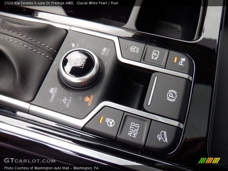 Controls of 2022 Sorento X-Line SX Prestige AWD