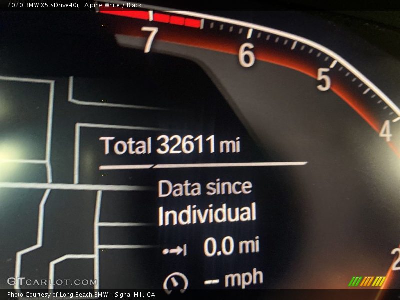 Alpine White / Black 2020 BMW X5 sDrive40i