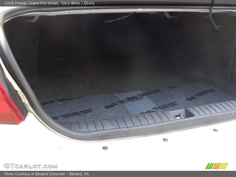 Ivory White / Ebony 2008 Pontiac Grand Prix Sedan