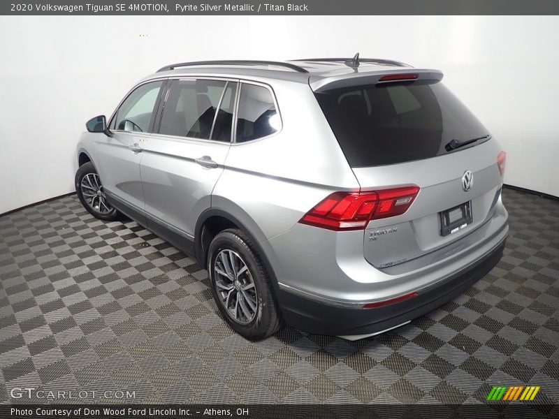 Pyrite Silver Metallic / Titan Black 2020 Volkswagen Tiguan SE 4MOTION