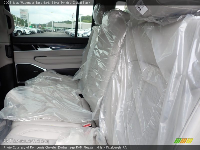 Silver Zynith / Global Black 2023 Jeep Wagoneer Base 4x4