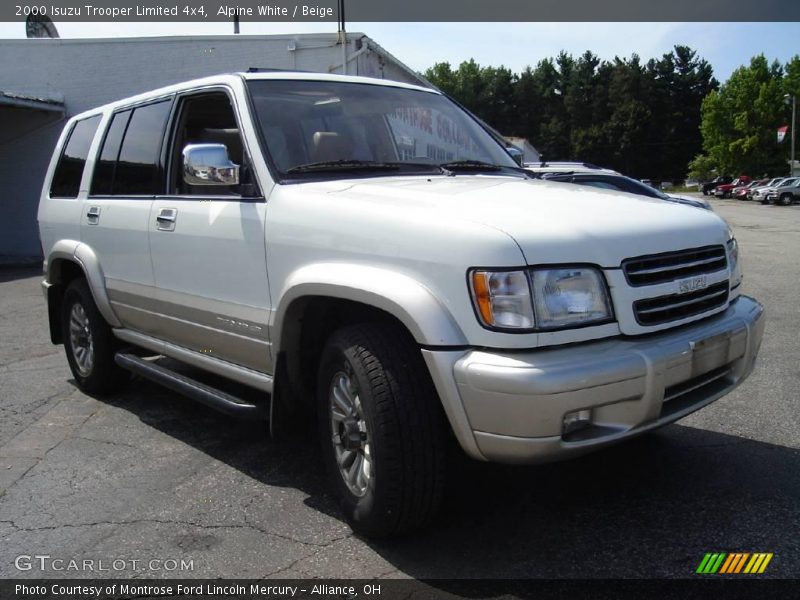 Alpine White / Beige 2000 Isuzu Trooper Limited 4x4