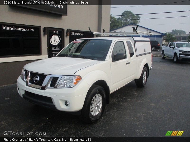 Glacier White / Beige 2020 Nissan Frontier SV King Cab 4x4