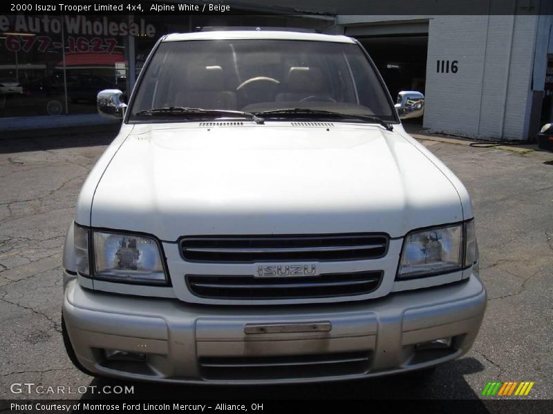 Alpine White / Beige 2000 Isuzu Trooper Limited 4x4