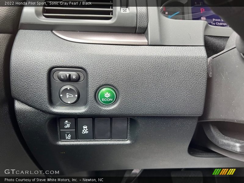 Controls of 2022 Pilot Sport