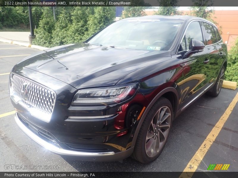 Infinite Black Metallic / Ebony/Roast 2022 Lincoln Nautilus Reserve AWD