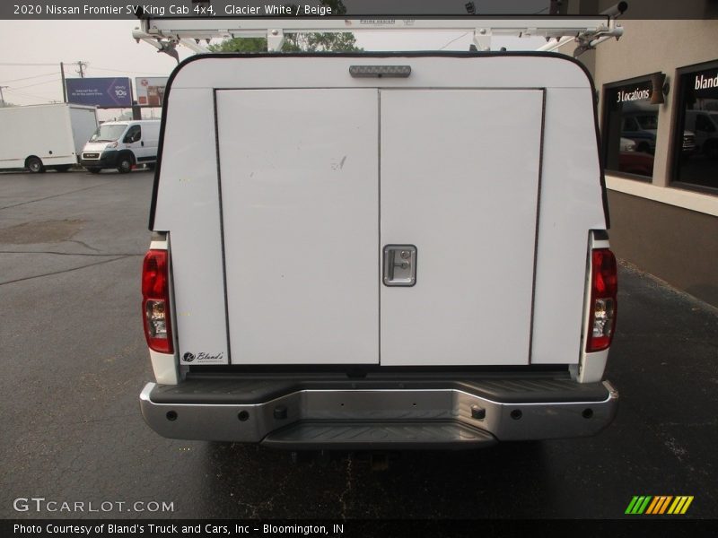 Glacier White / Beige 2020 Nissan Frontier SV King Cab 4x4