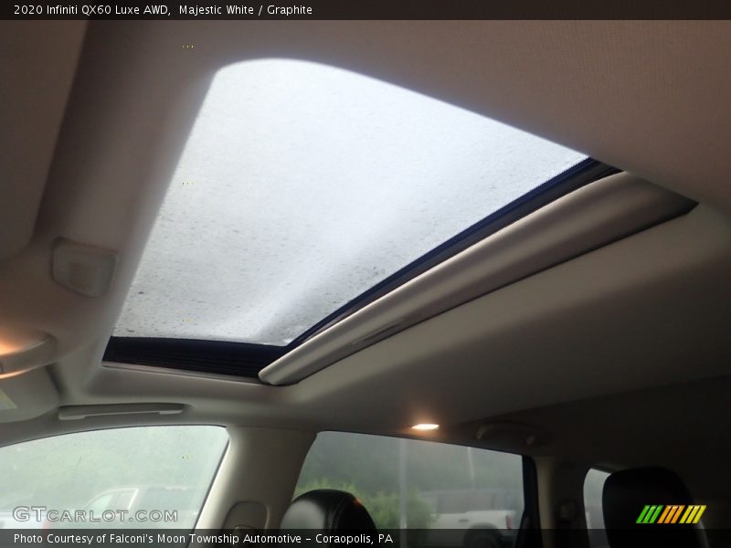 Majestic White / Graphite 2020 Infiniti QX60 Luxe AWD