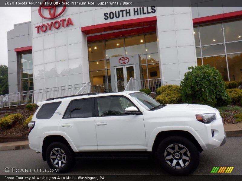 Super White / Black 2020 Toyota 4Runner TRD Off-Road Premium 4x4