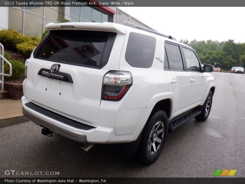 Super White / Black 2020 Toyota 4Runner TRD Off-Road Premium 4x4