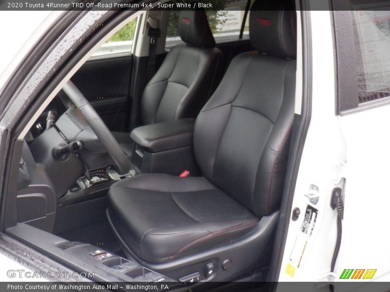 Super White / Black 2020 Toyota 4Runner TRD Off-Road Premium 4x4