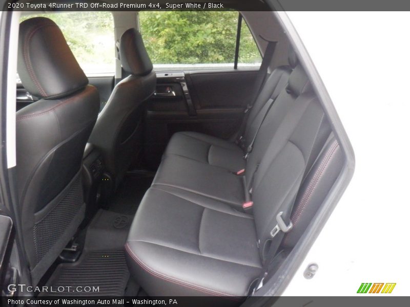 Super White / Black 2020 Toyota 4Runner TRD Off-Road Premium 4x4