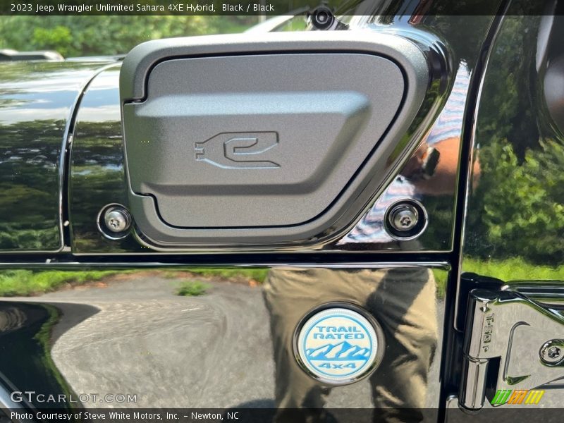  2023 Wrangler Unlimited Sahara 4XE Hybrid Logo