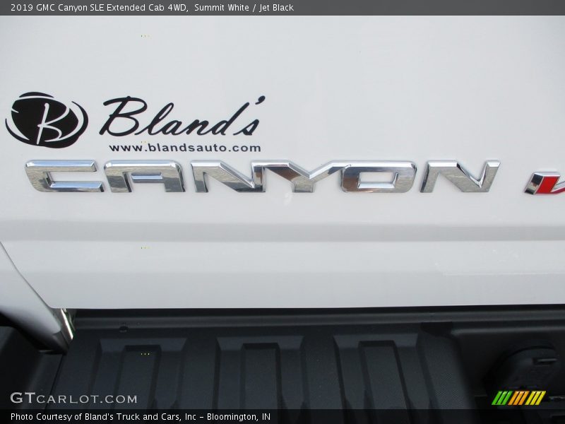 Summit White / Jet Black 2019 GMC Canyon SLE Extended Cab 4WD