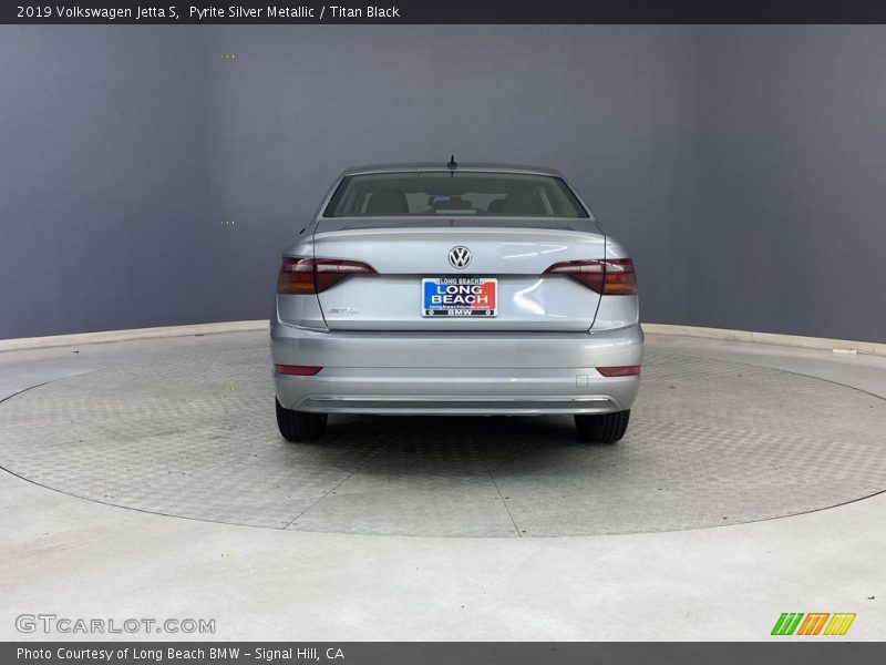 Pyrite Silver Metallic / Titan Black 2019 Volkswagen Jetta S