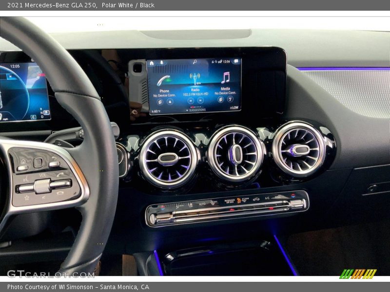 Polar White / Black 2021 Mercedes-Benz GLA 250