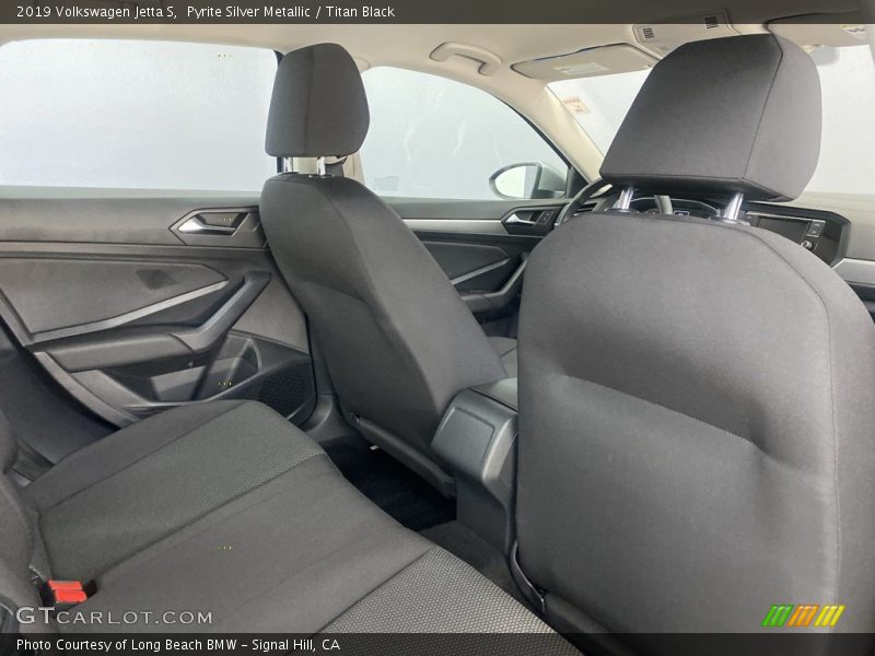 Pyrite Silver Metallic / Titan Black 2019 Volkswagen Jetta S