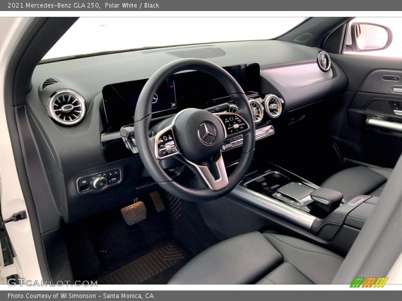 Polar White / Black 2021 Mercedes-Benz GLA 250