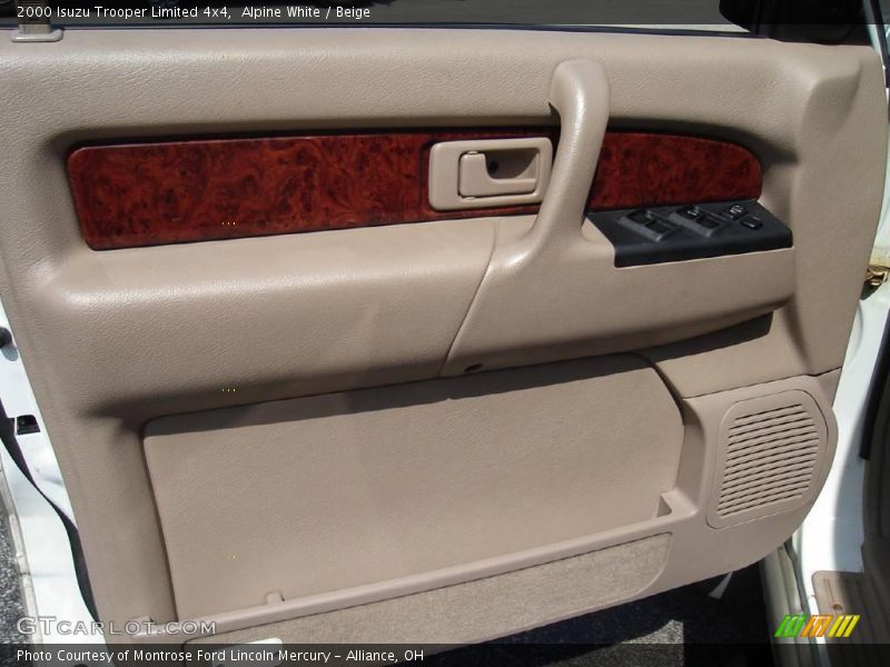Alpine White / Beige 2000 Isuzu Trooper Limited 4x4