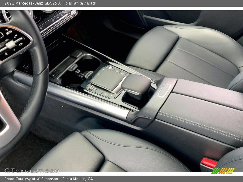 Polar White / Black 2021 Mercedes-Benz GLA 250