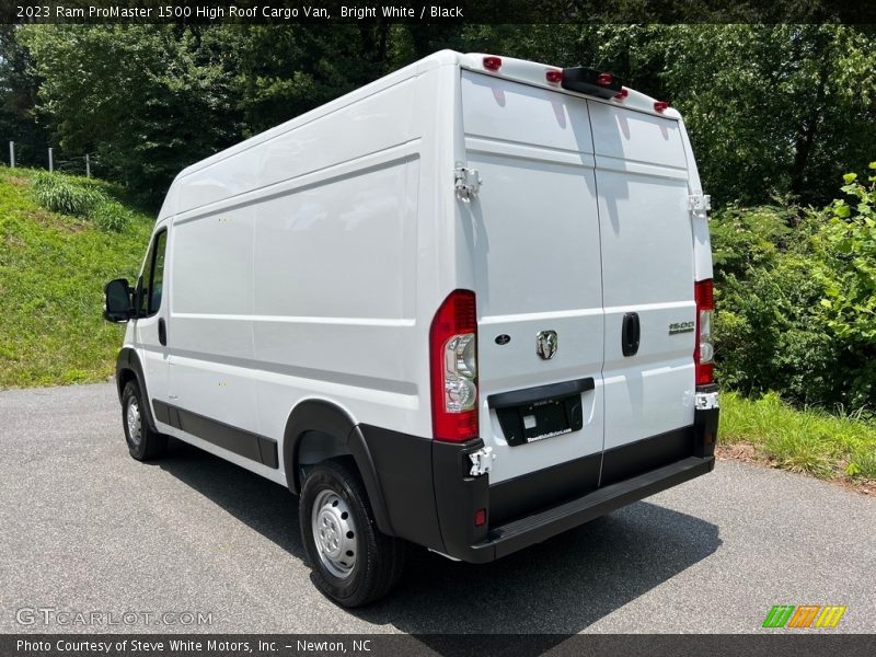 Bright White / Black 2023 Ram ProMaster 1500 High Roof Cargo Van