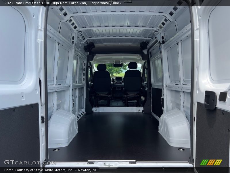 Bright White / Black 2023 Ram ProMaster 1500 High Roof Cargo Van