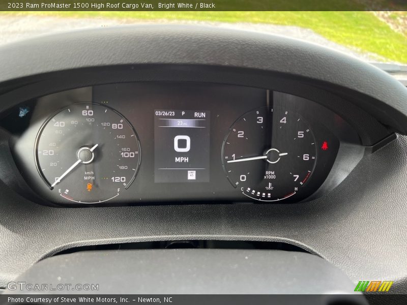Bright White / Black 2023 Ram ProMaster 1500 High Roof Cargo Van
