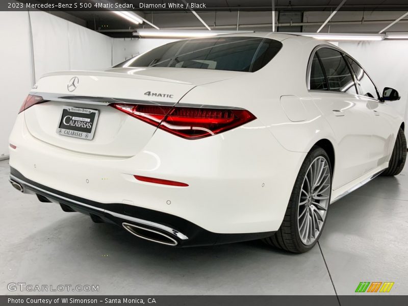 Diamond White / Black 2023 Mercedes-Benz S 500 4Matic Sedan